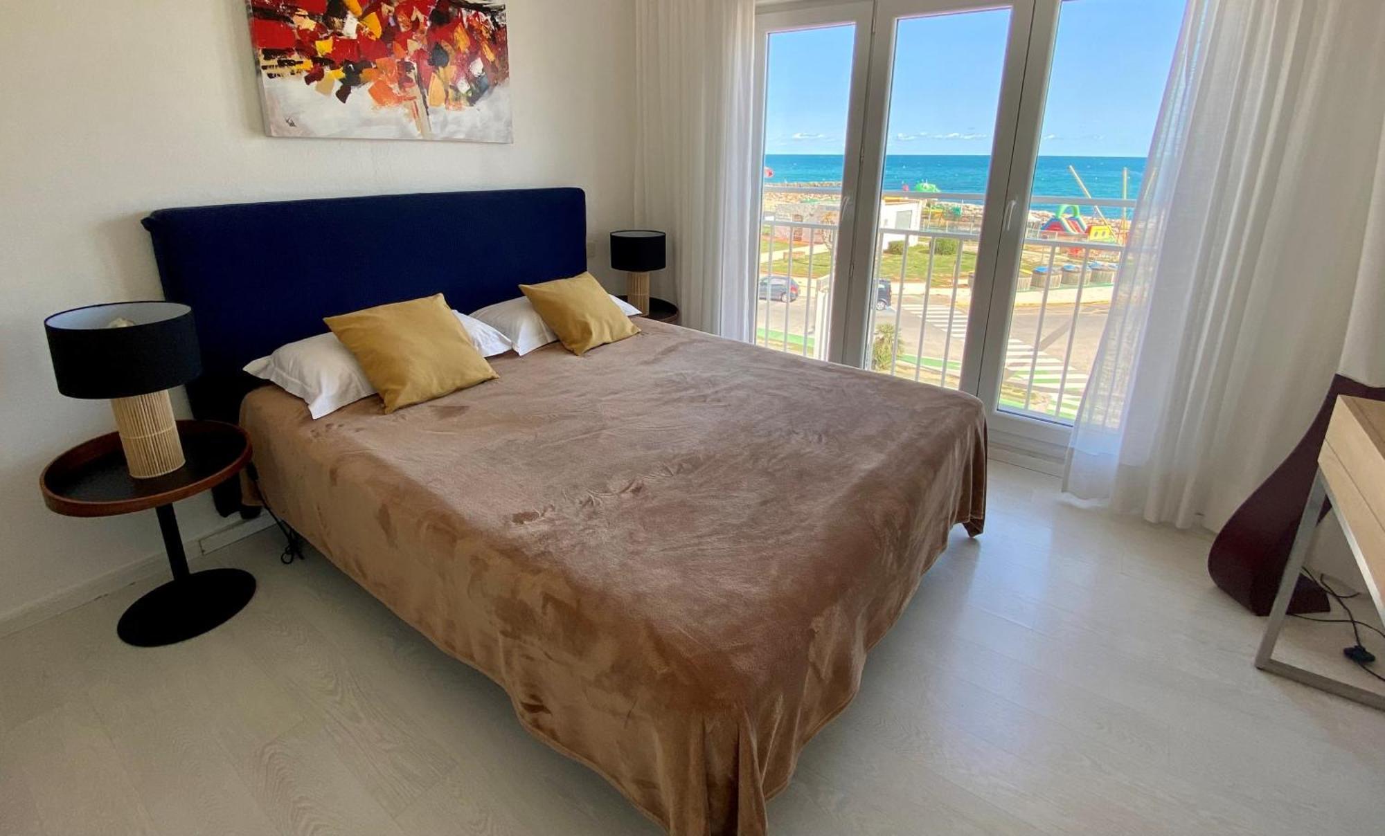 Bleu Mer Duplex & Suites Saint-Cyprien  Exteriör bild